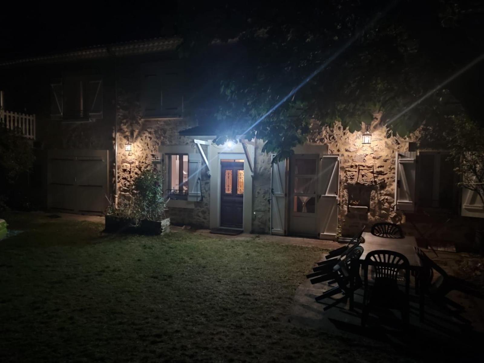 Maison De Caractere Le Rouchassier Saint-Laurent-du-Cros Экстерьер фото